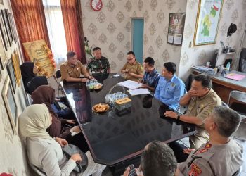 RAPAT KOORDINASI DAN EVALUASI TERKAIT PROGRAM MAKAN BERGIZI GRATIS (MBG) KECAMATAN CIWARU